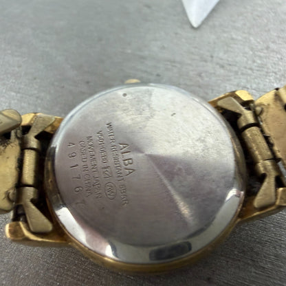 Seiko Alba Watch Women 25mm White Dial Gold Tone Round V501-0EB0 New Battery9