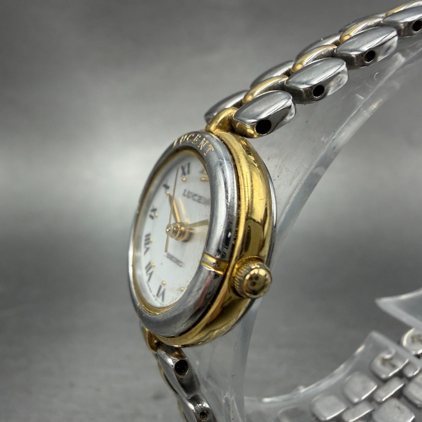 Seiko Lucent Watch Women 21mm White Dial Two Tone Round 1F21-0E50 New Battery2