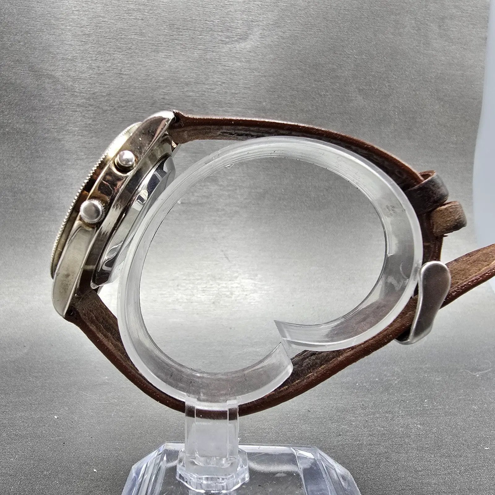 Eddie Bauer Watch Men 38mm Gray Dial Silver Tone Date Backlight Round New batt6