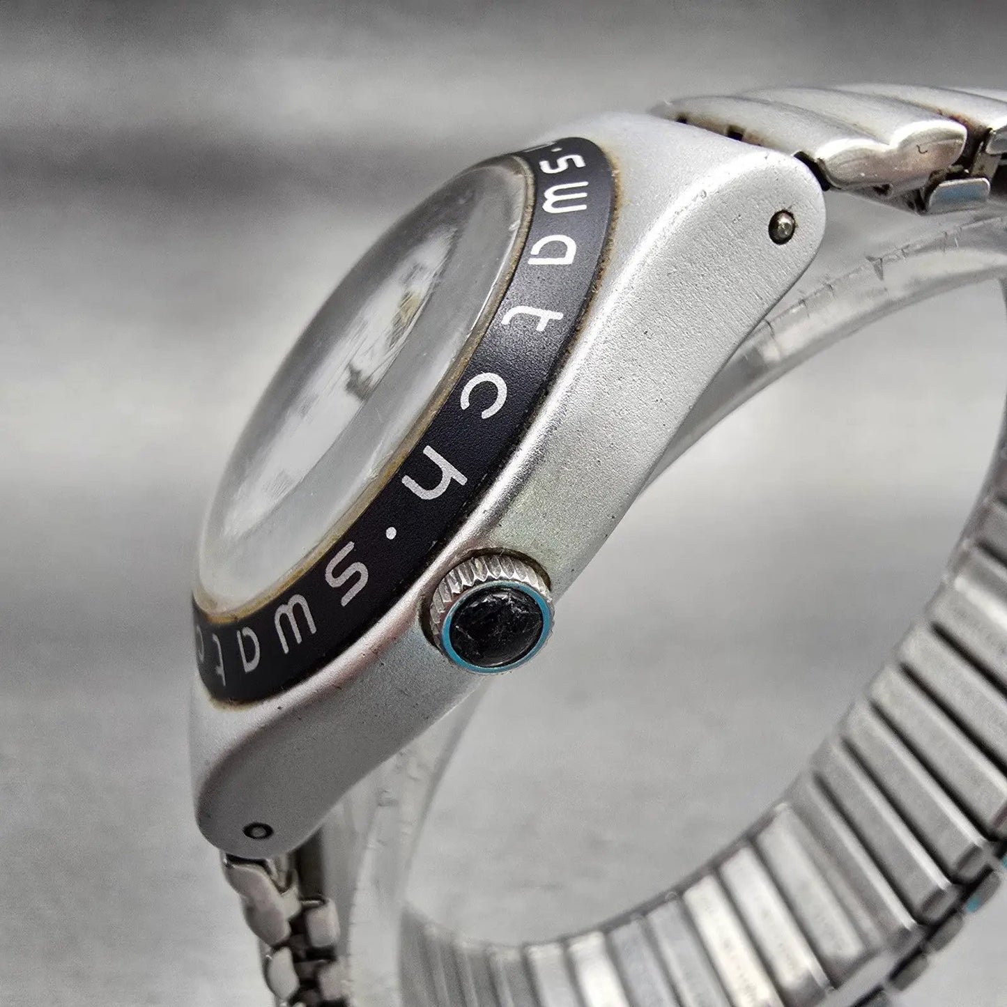 Swatch CONTRAST S Watch Men White Dial Silver Tone Round YLS1004 New Battery2