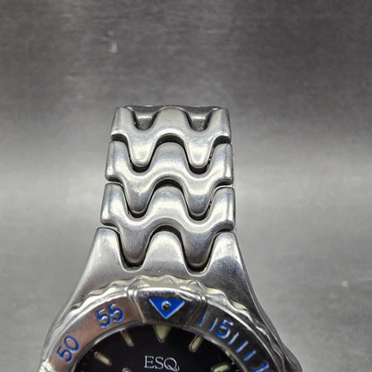 ESQ Freedom Eagle Dive Watch Women 29mm Black Dial Steel Date 100224 New Battery4