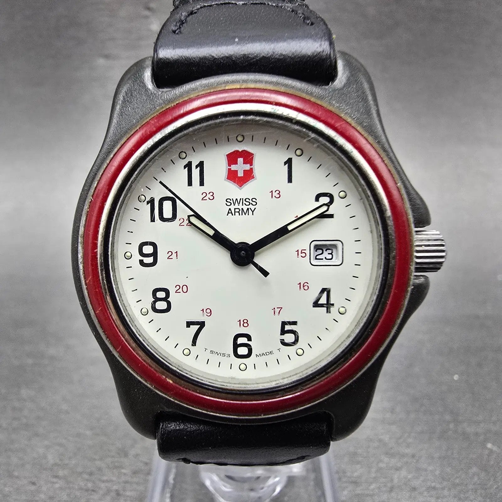 Victorinox Swiss Army Watch Women 33mm White Dial Black Tone Date Round PARTS0