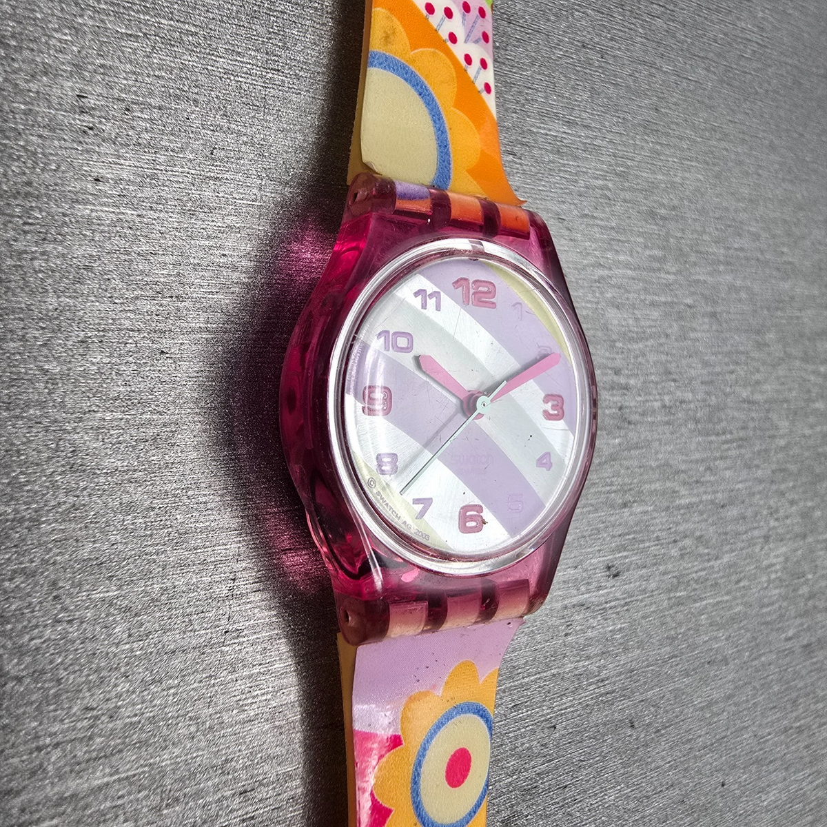 Swatch Summer Day Watch Women 25mm Silver Dial Pink Case LV106 New Battery5