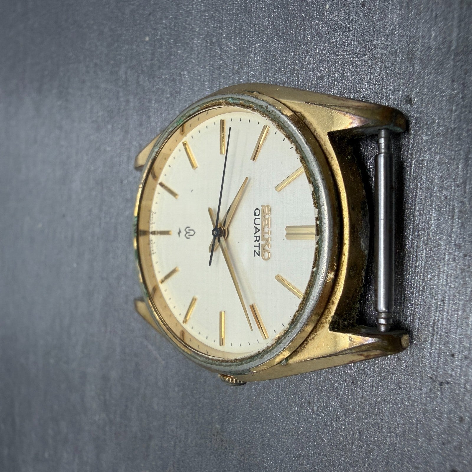 Seiko Watch Men 36mm Champagne Dial Gold Tone Round 7121-8000 New Battery VTG4