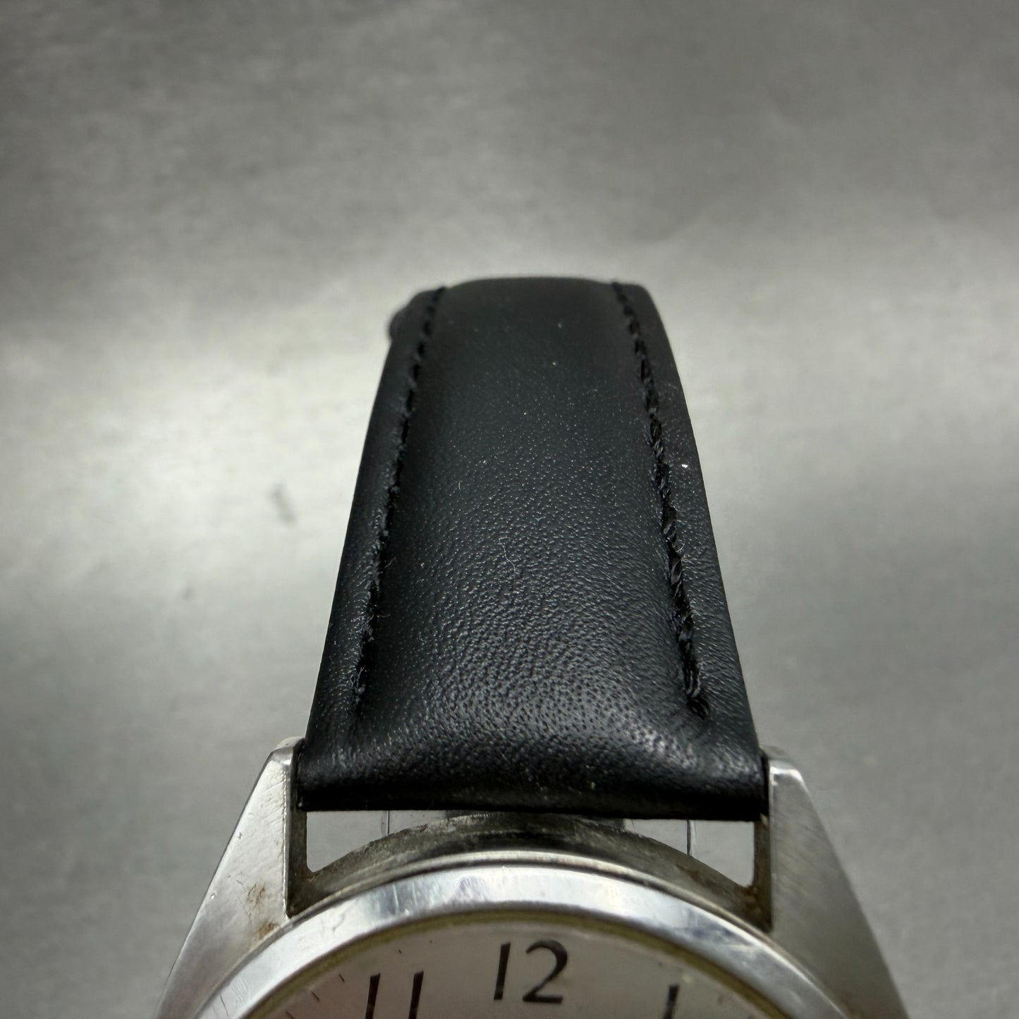Seiko Pulsar Watch Men 37mm Silver Dial Silver Tone Daydate V733-9A40 NewBattery4