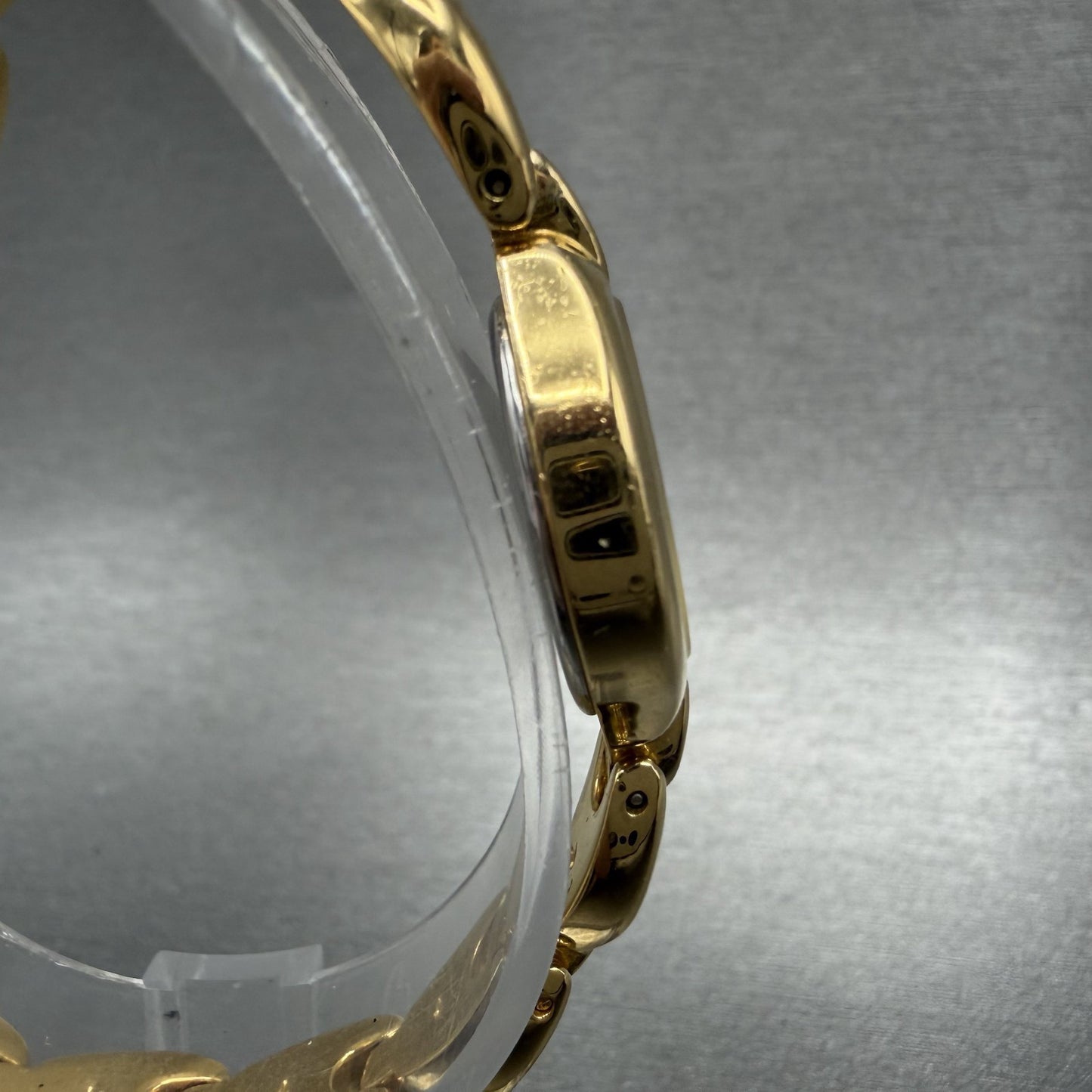 Seiko Pulsar Watch Women 16mm MOP Dial Gold Tone Oval V4005850 New Battery3