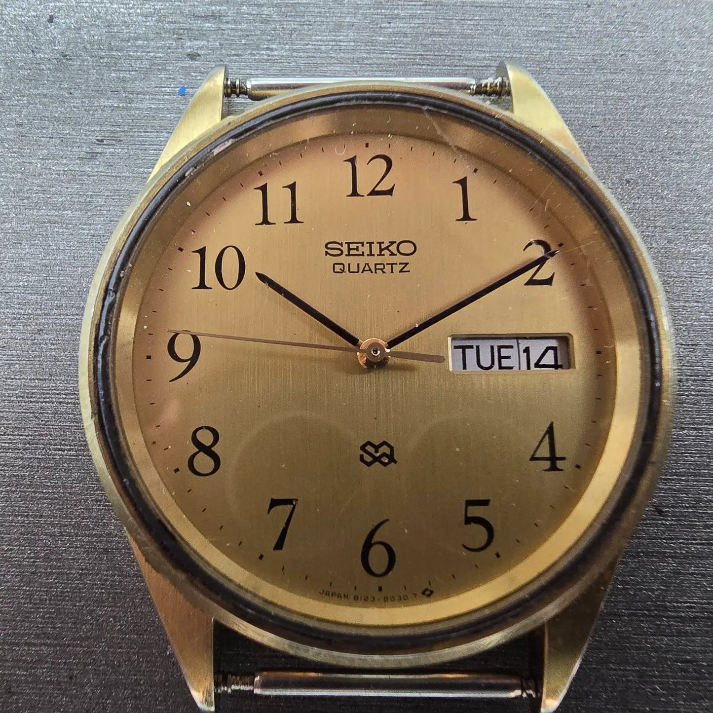 Seiko SQ Watch Men 34mm Champagne Dial Gold Tone Daydate 8123A PARTS NO BACK2