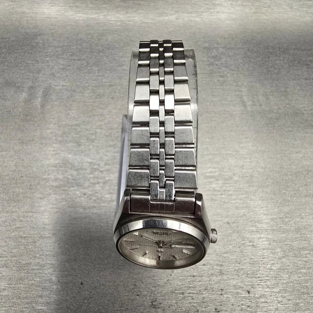 Seiko SQ Watch Women 23mm Silver Dial Silver Tone Daydate 2A23-0029 New Battery4