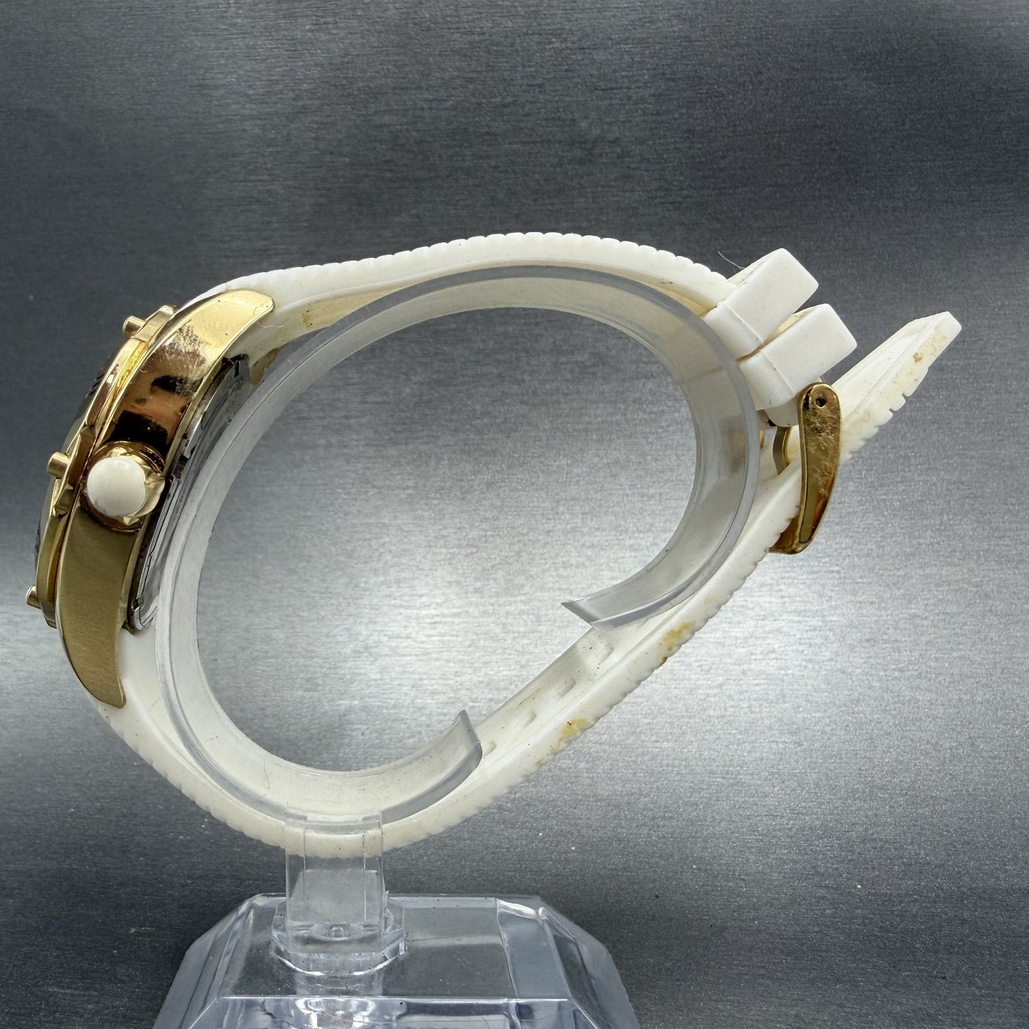 Invicta Venom Watch Women Silver Dial Gold Tone Round Rubber 26147 New Battery6