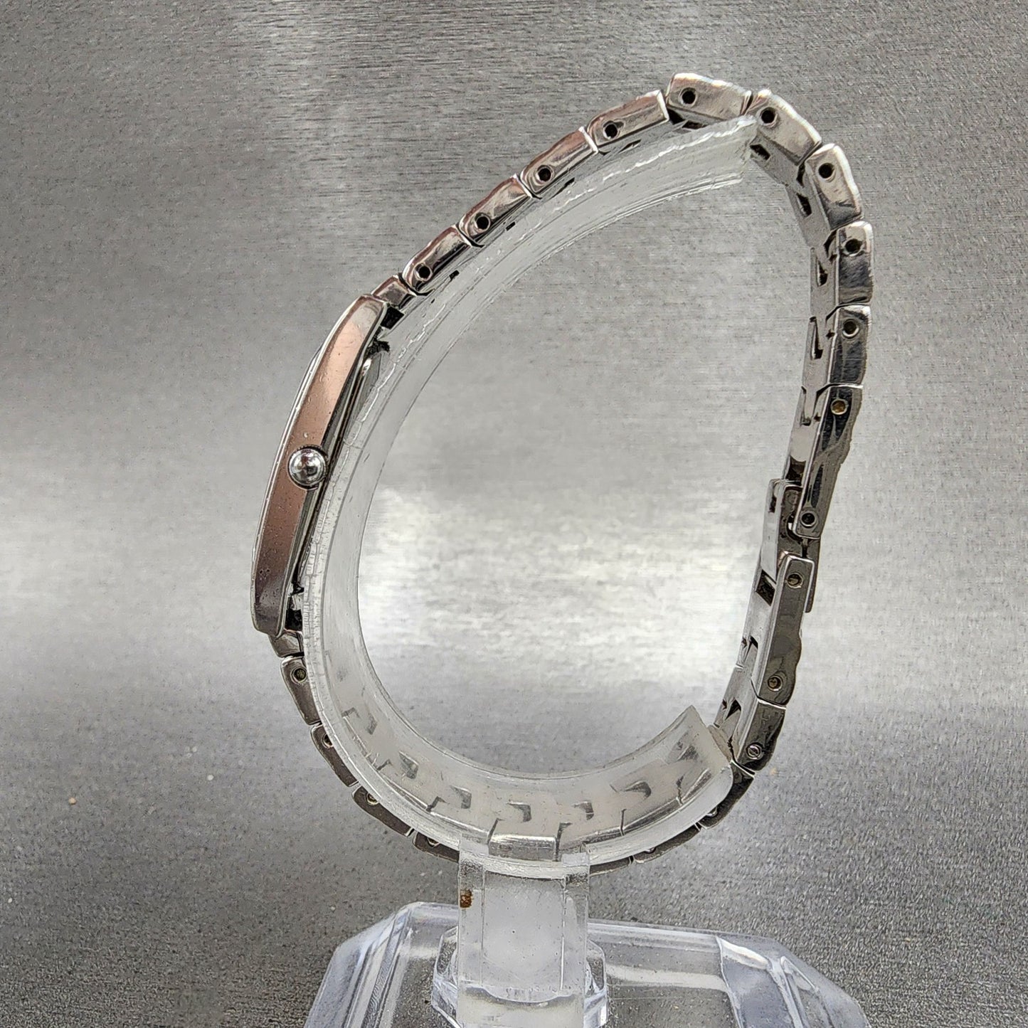Bulova Tank Watch Women 15mm MOP Dial Silver Tone Crystal Accent 96T13 New Batt6