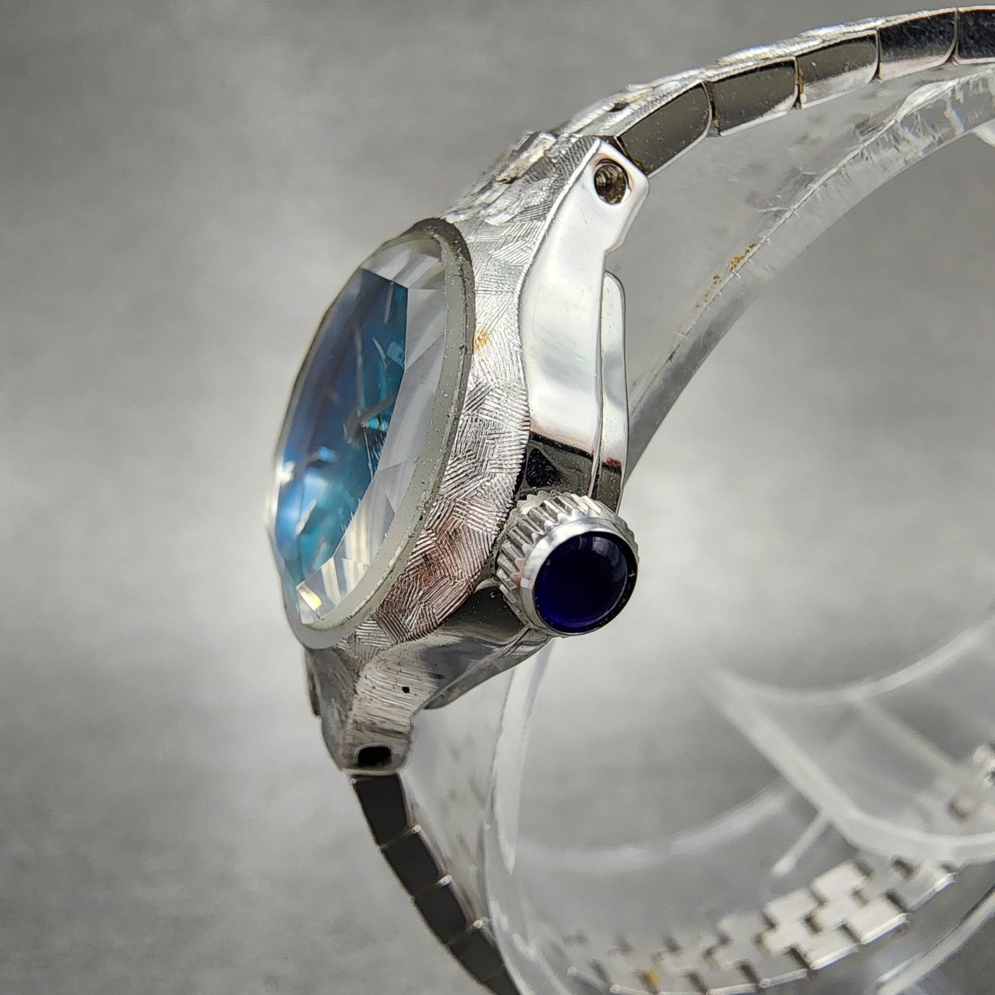 Seiko Watch Women 21mm Blue Dial Silver Tone Round 170830 Manual Runs2
