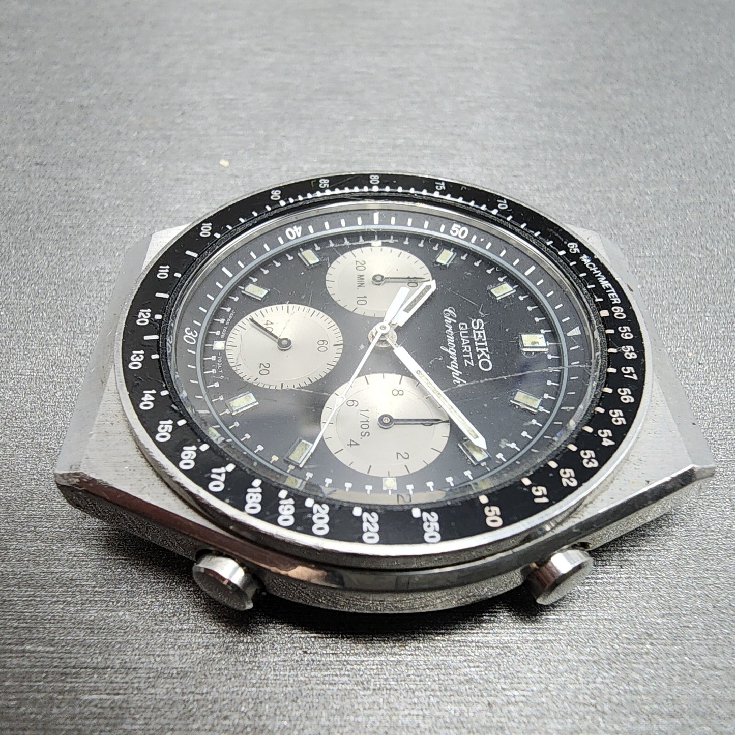 Seiko Chronograph Watch Men 41mm Black Dial Silver Tone READ!! New Bat 7A2870395