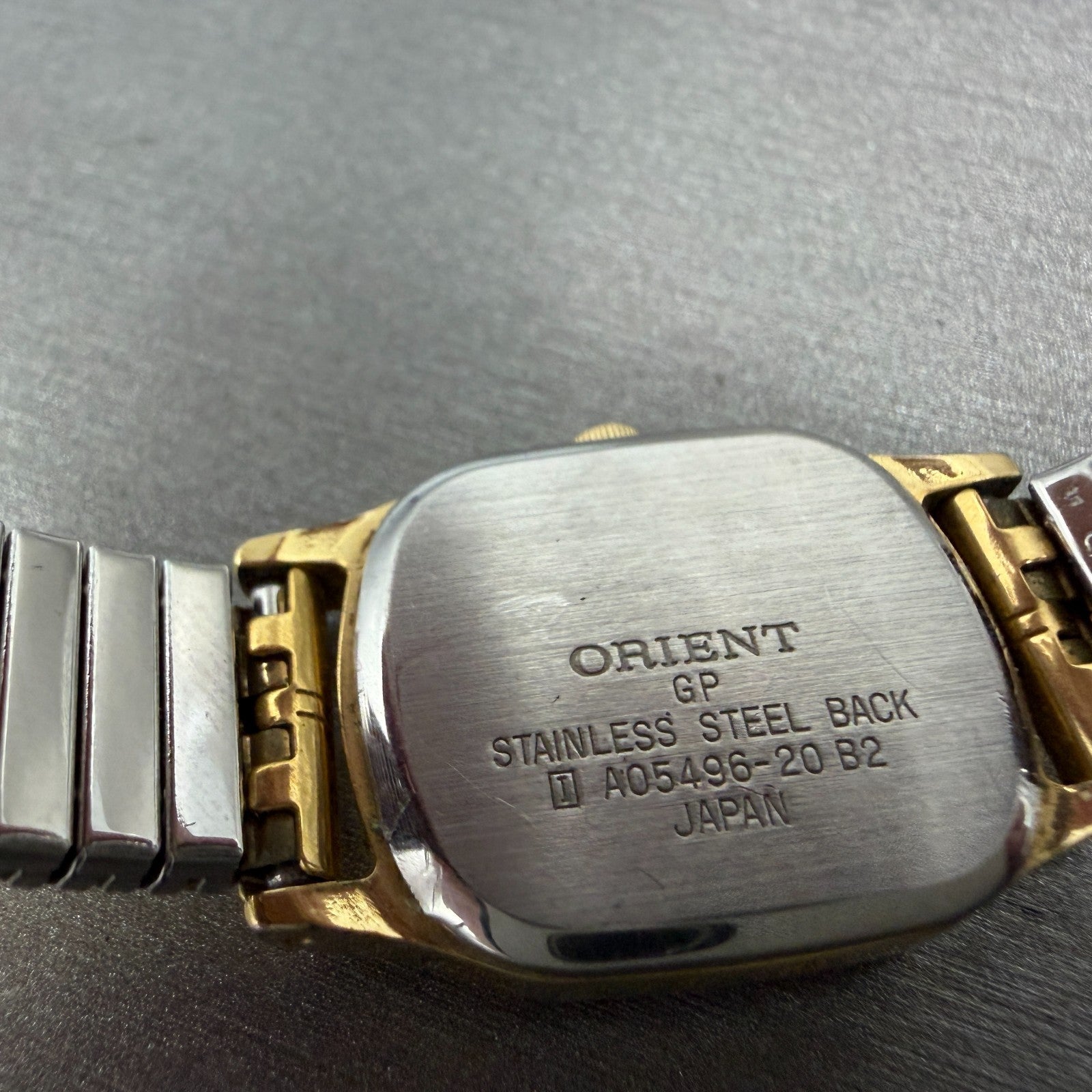 Orient Watch Women 19mm Gold Dial Gold Tone Oval A054960-20 New Battery9