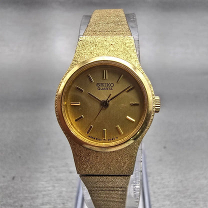 Seiko Watch Women 20mm Gold Dial Gold Tone Oval 8Y21-0020 New Battery Vintage0