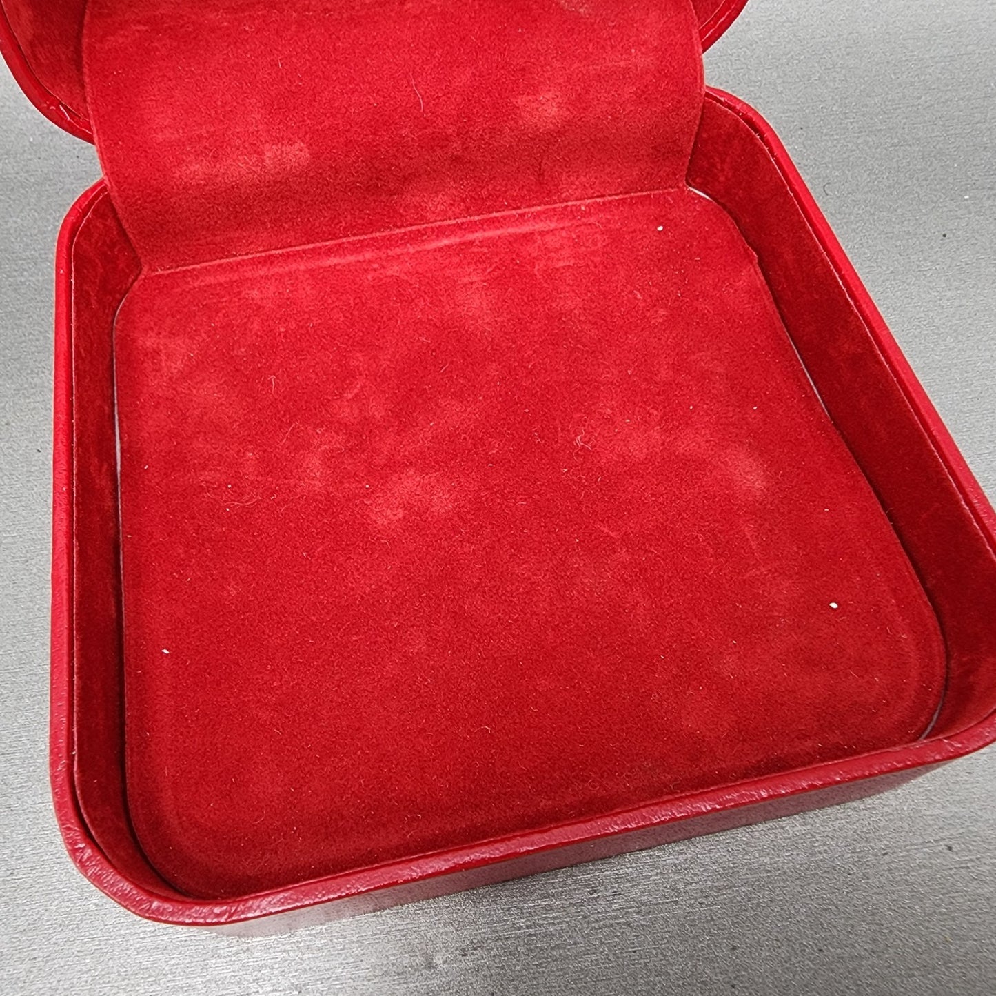 Omega Presentation Watch Box Red Leather Rectangle Vintage Single Watch Booklet6