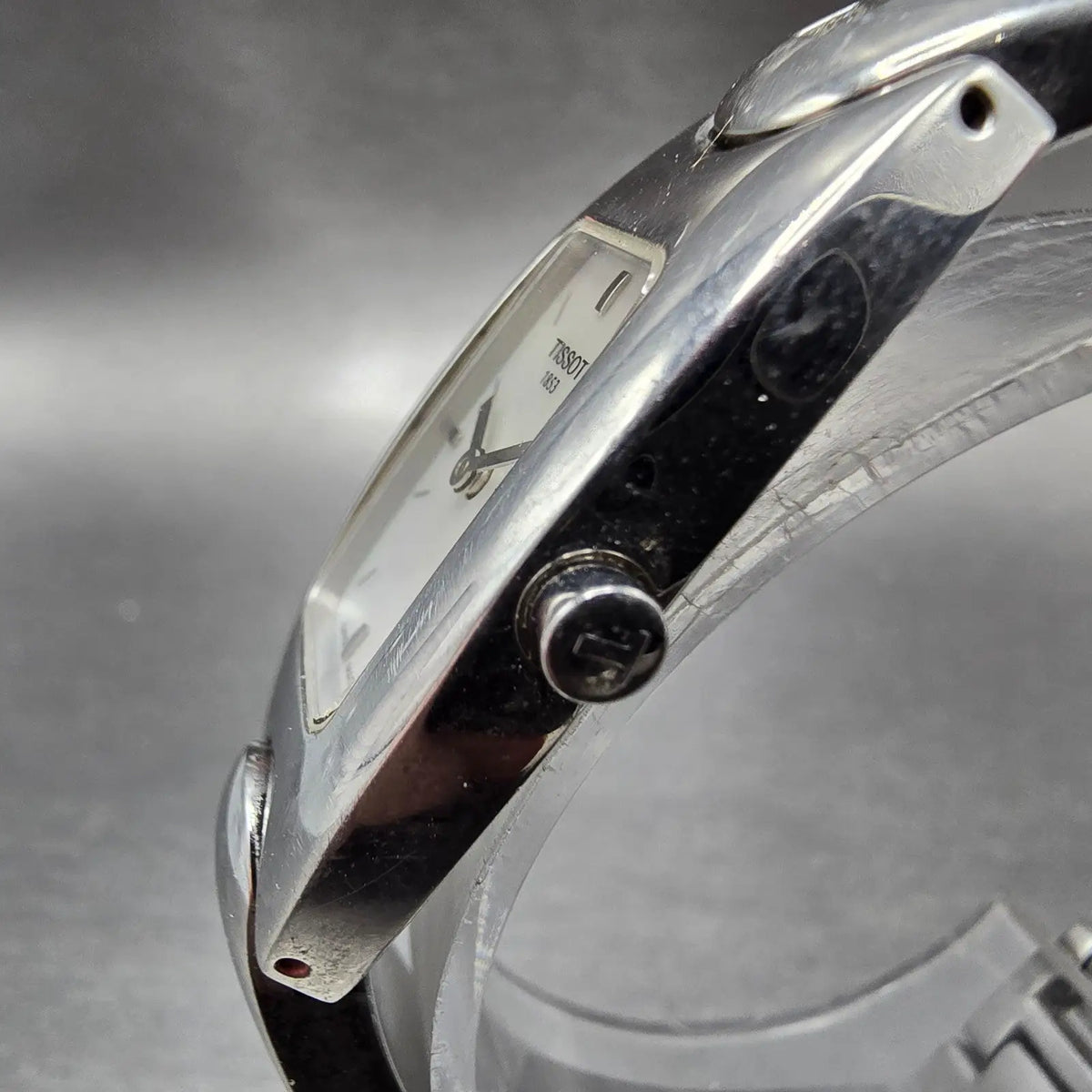 Tissot Tank Watch Women 17mm MOP Dial Stainless Steel Diamond Bangle New Battery2