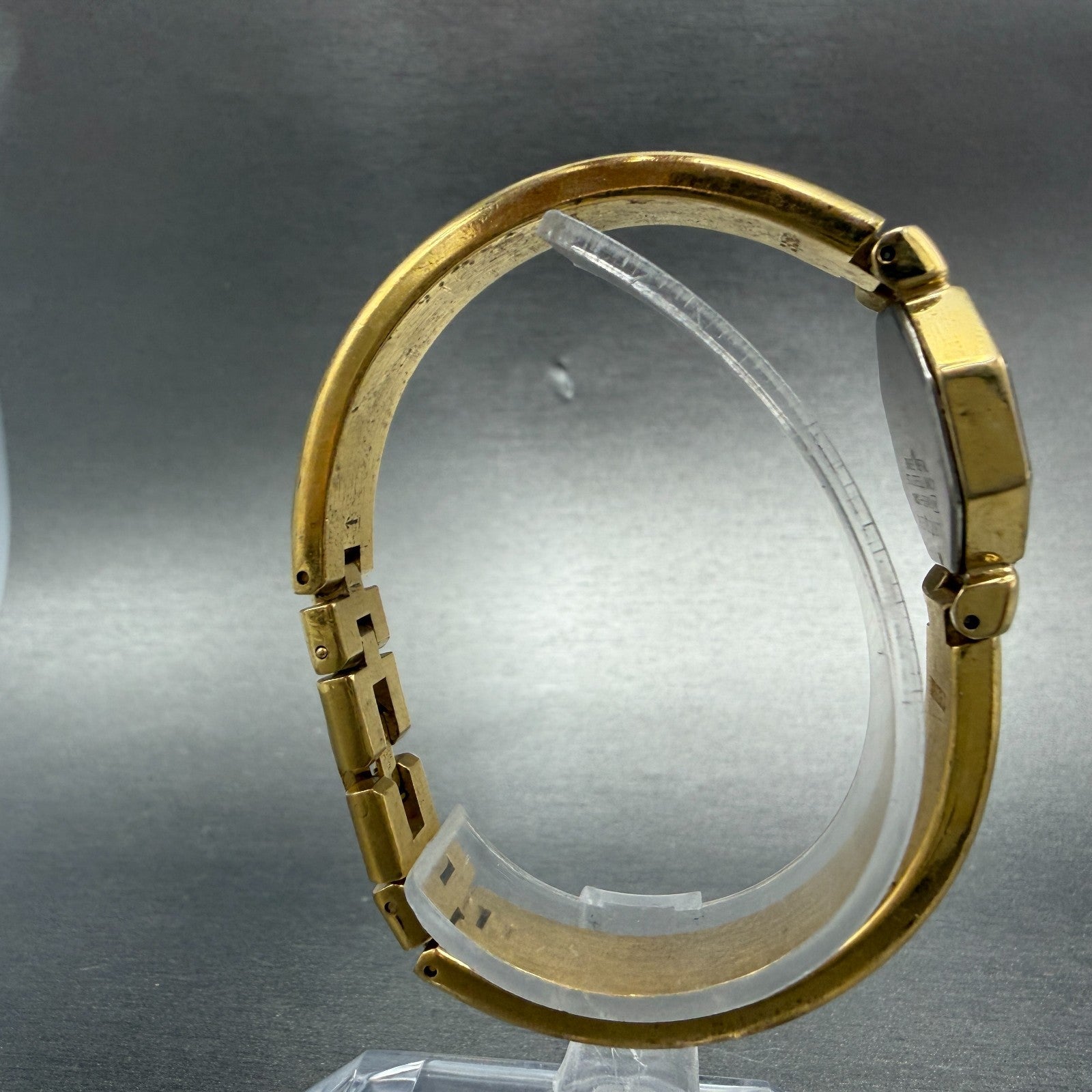 Seiko Watch Women 19mm Champagne Dial Gold Tone Octagon 1N00-5E49 New Battery8