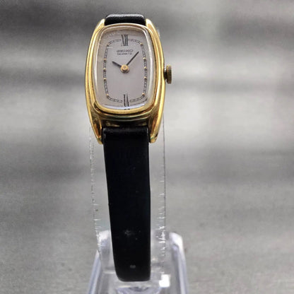 Seiko Watch Women 15mm White Dial Gold Tone Oval 1320-5769 New Battery Vintage5
