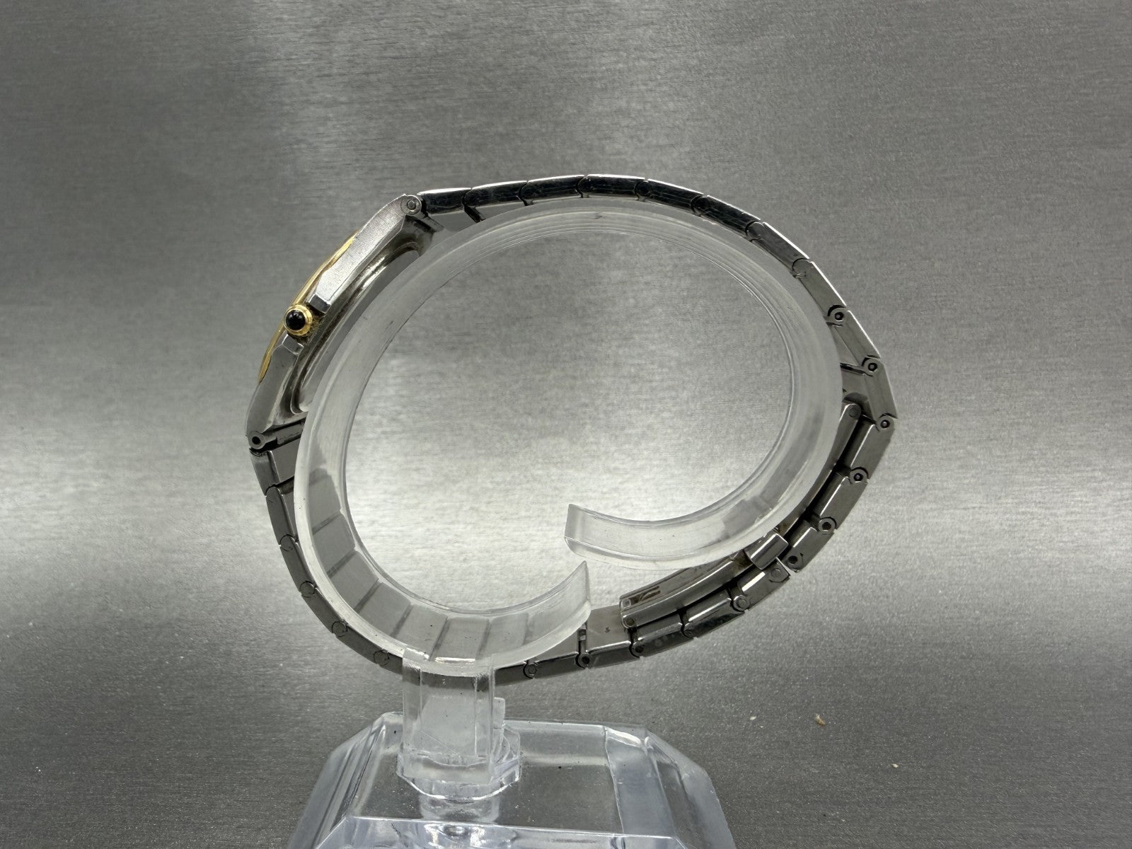 Movado Museum watch Women 28mm Black Dial Two Tone Round 81.E1.837.2 New Battery6