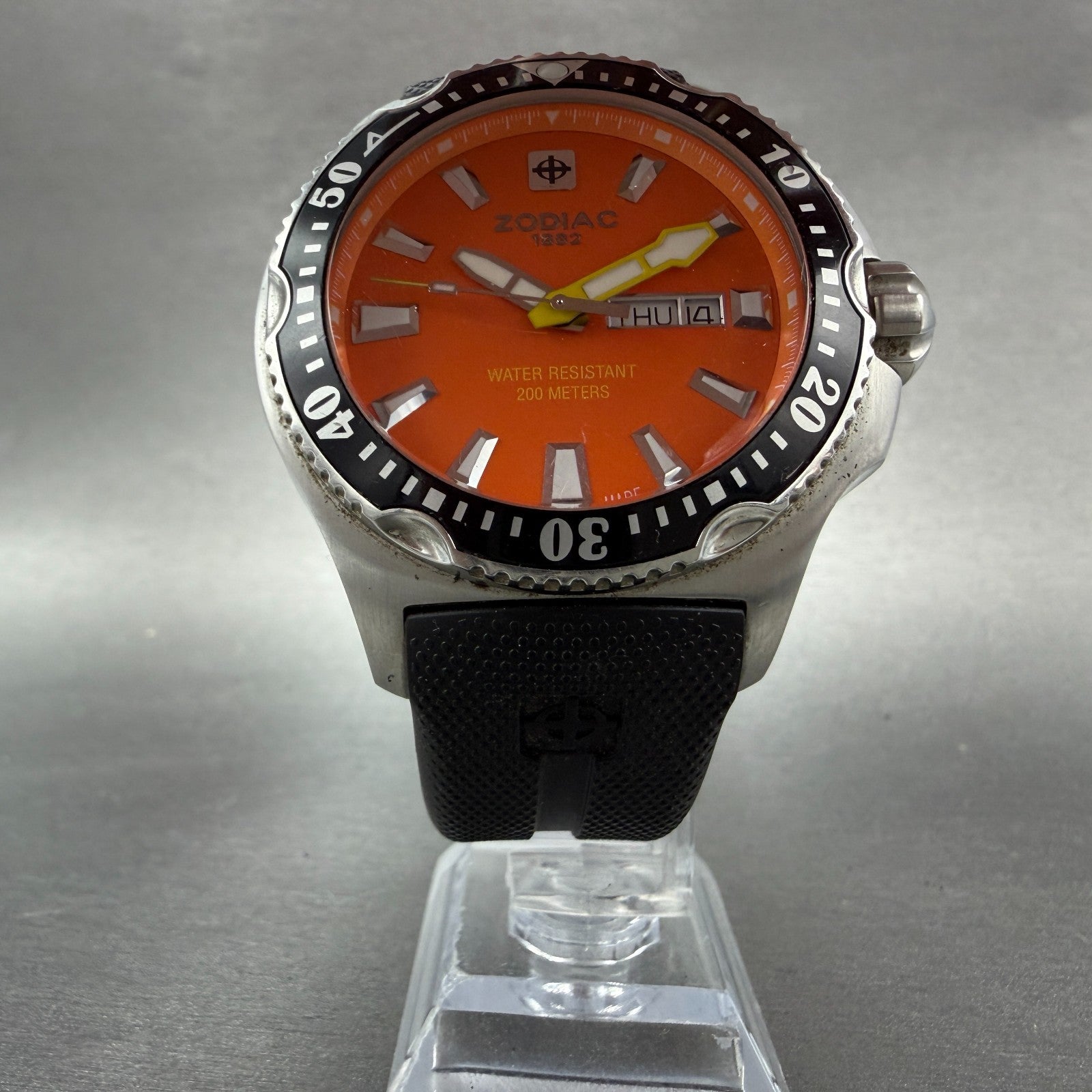 Zodiac Deep Reef Dive Watch Men 48mm Orange Dial Steel Daydate ZO7902 New Batt5