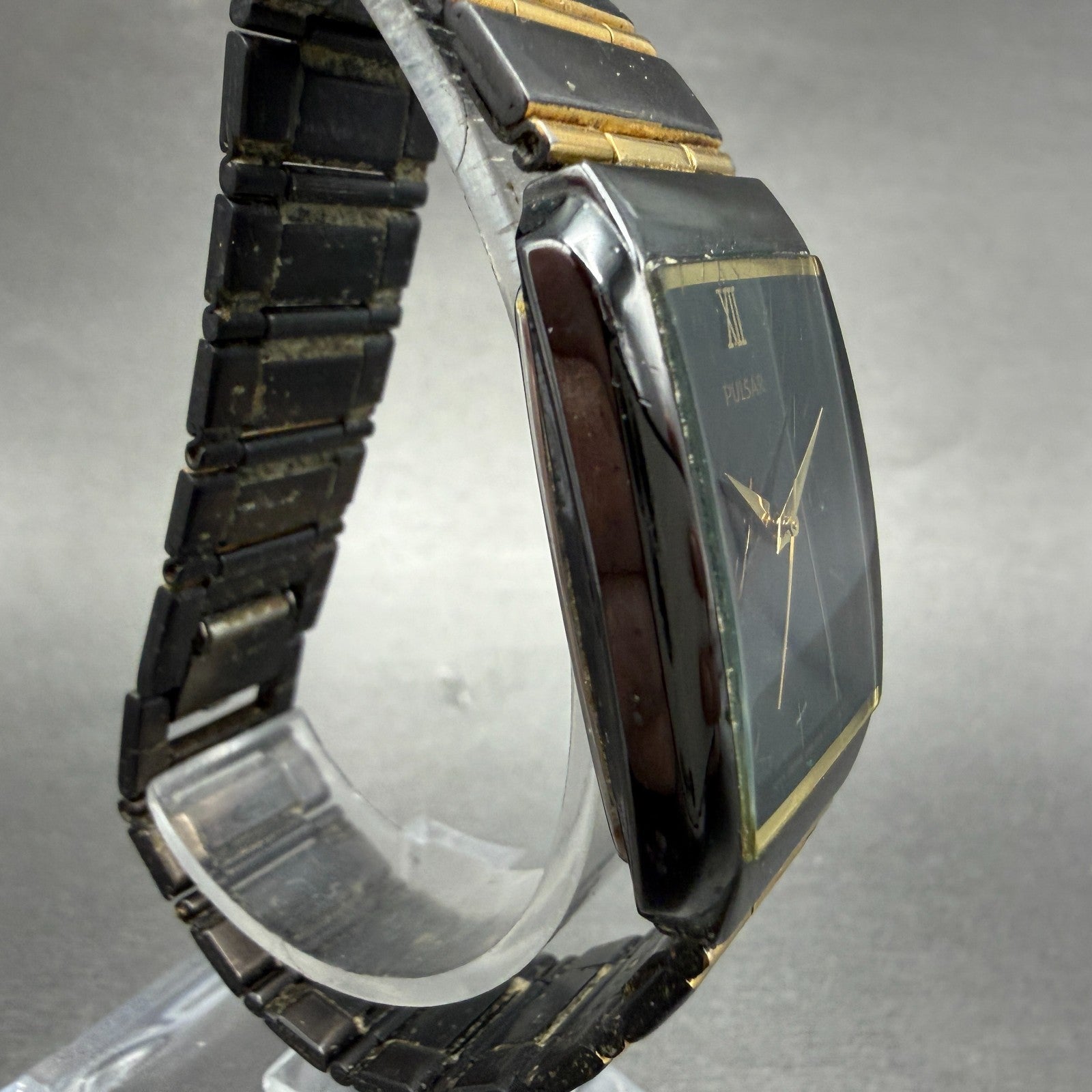 Seiko Pulsar Tank Watch Men 26mm Black Dial Black & Gold Tone Date New Bat3