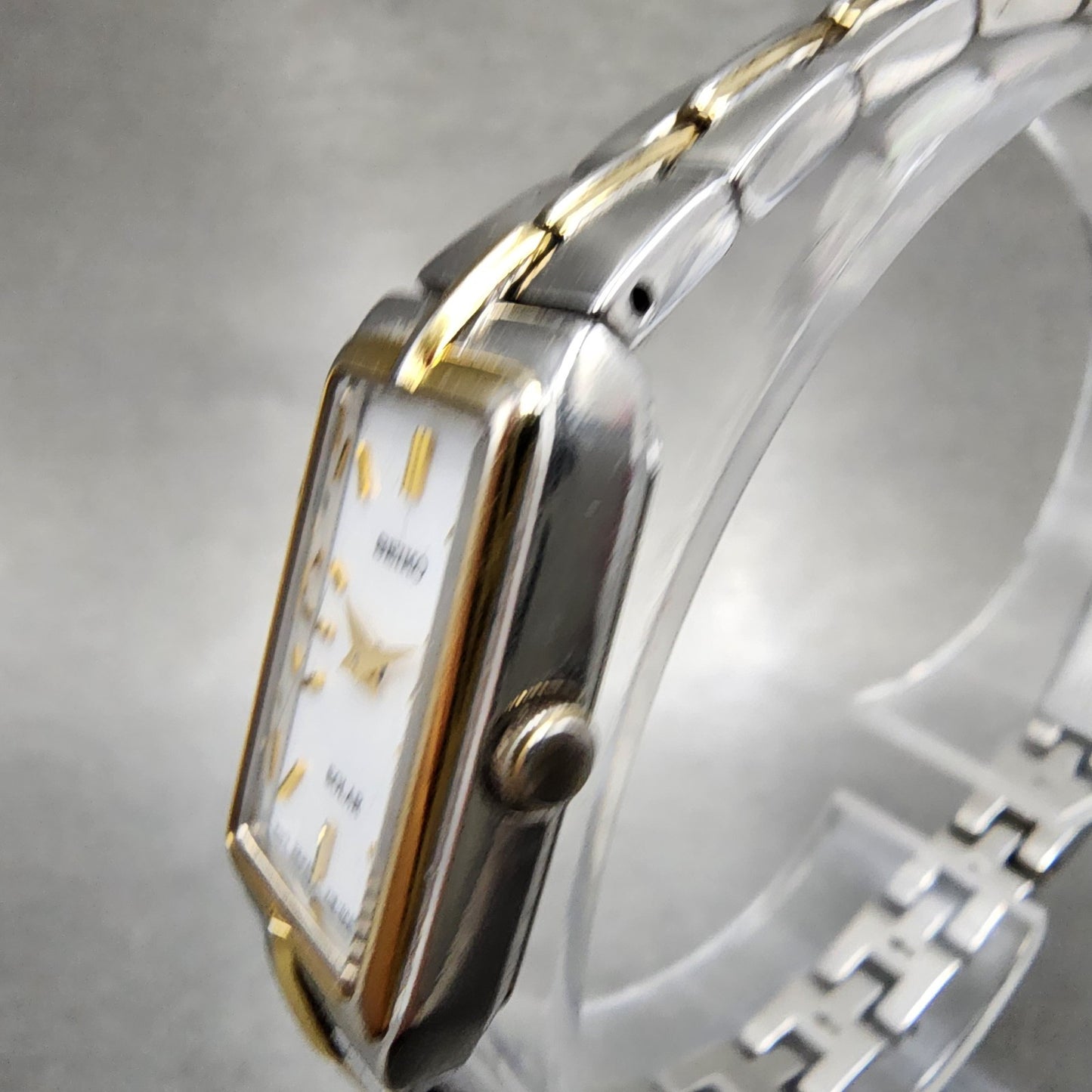 Seiko Solar Tank Watch Women 15mm White Dial Two Tone Rectangle V1160ah0 Runs2