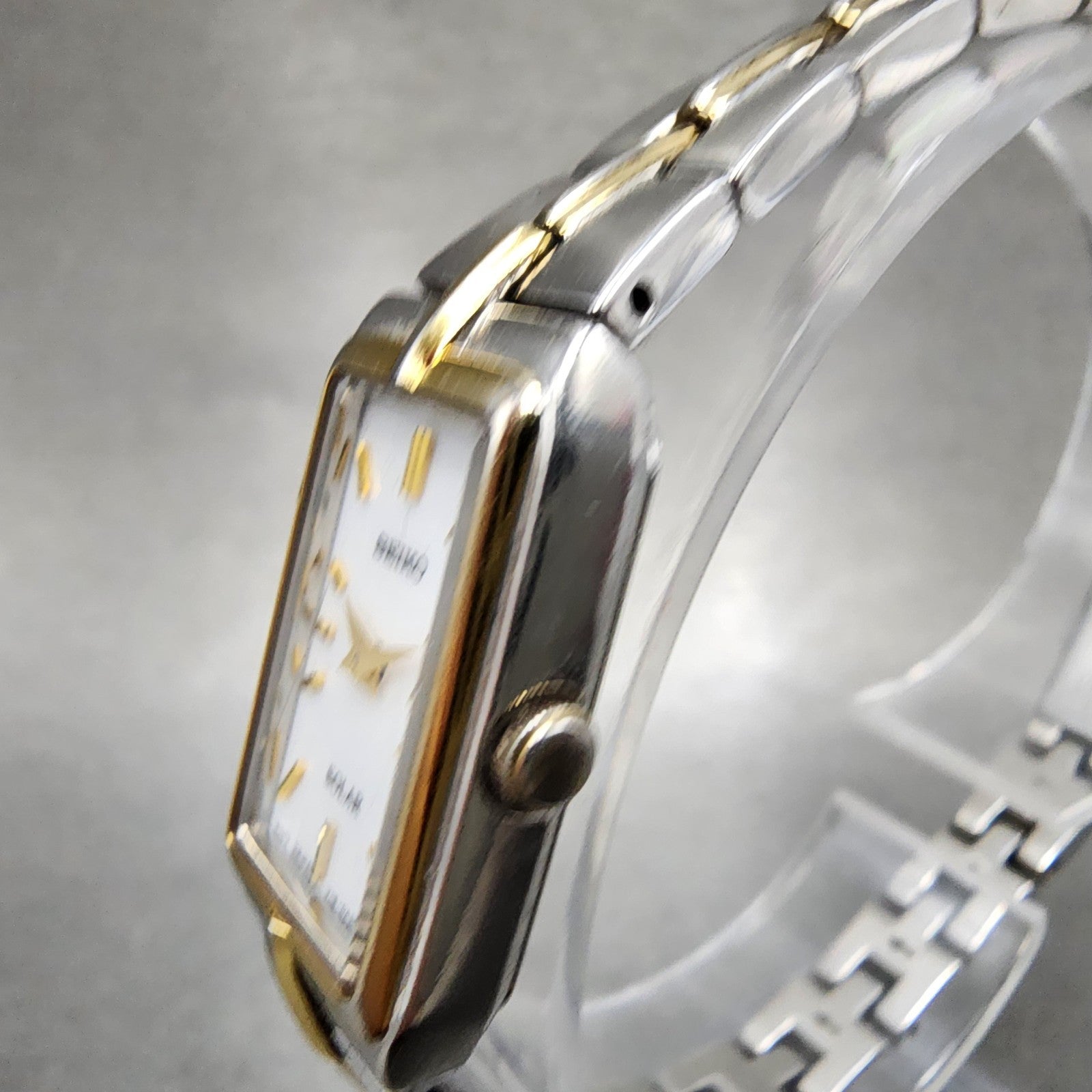 Seiko Solar Tank Watch Women 15mm White Dial Two Tone Rectangle V1160ah0 Runs2