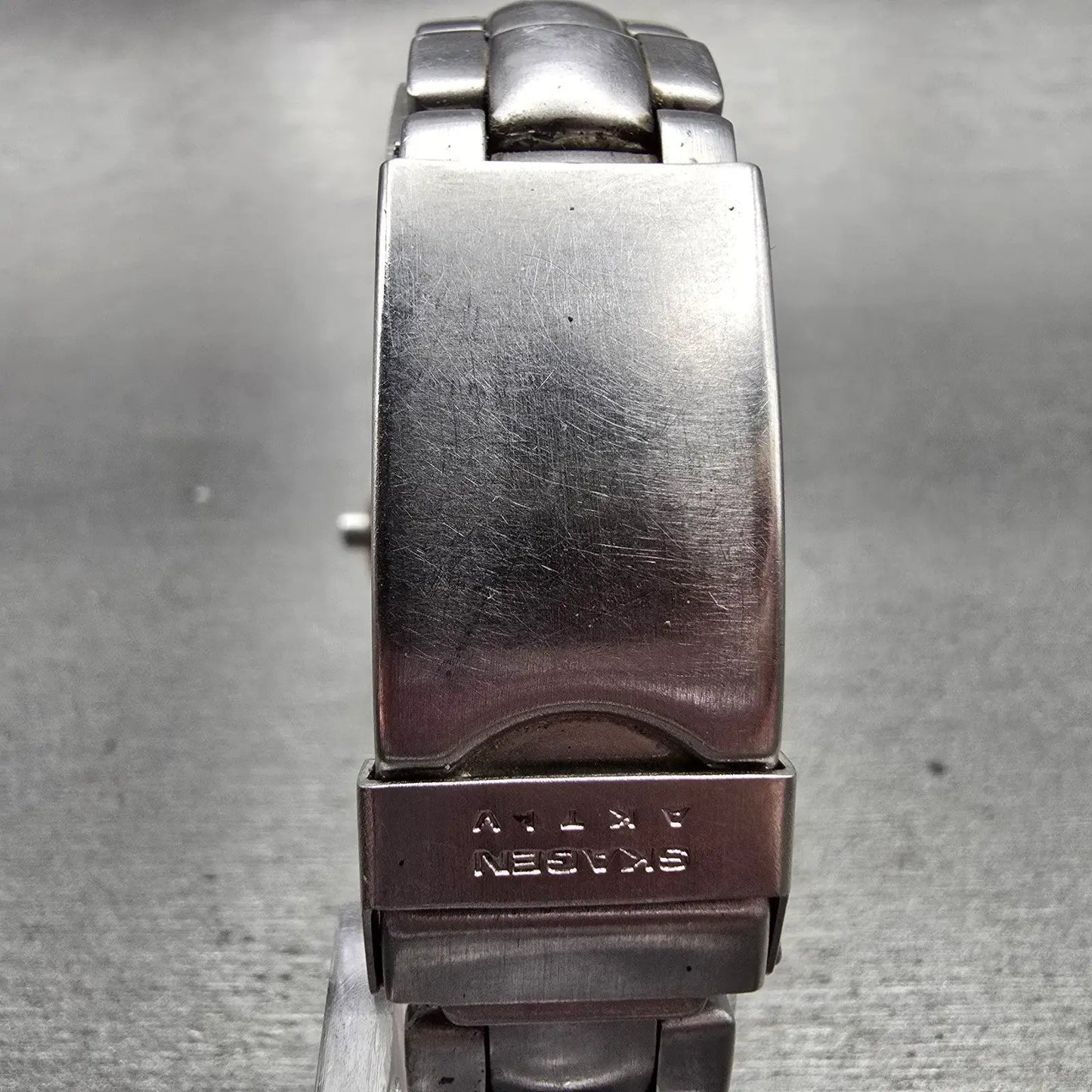 Skagen Watch Women 27mm Silver Dial Silver Tone Round A2SSX New Battery7