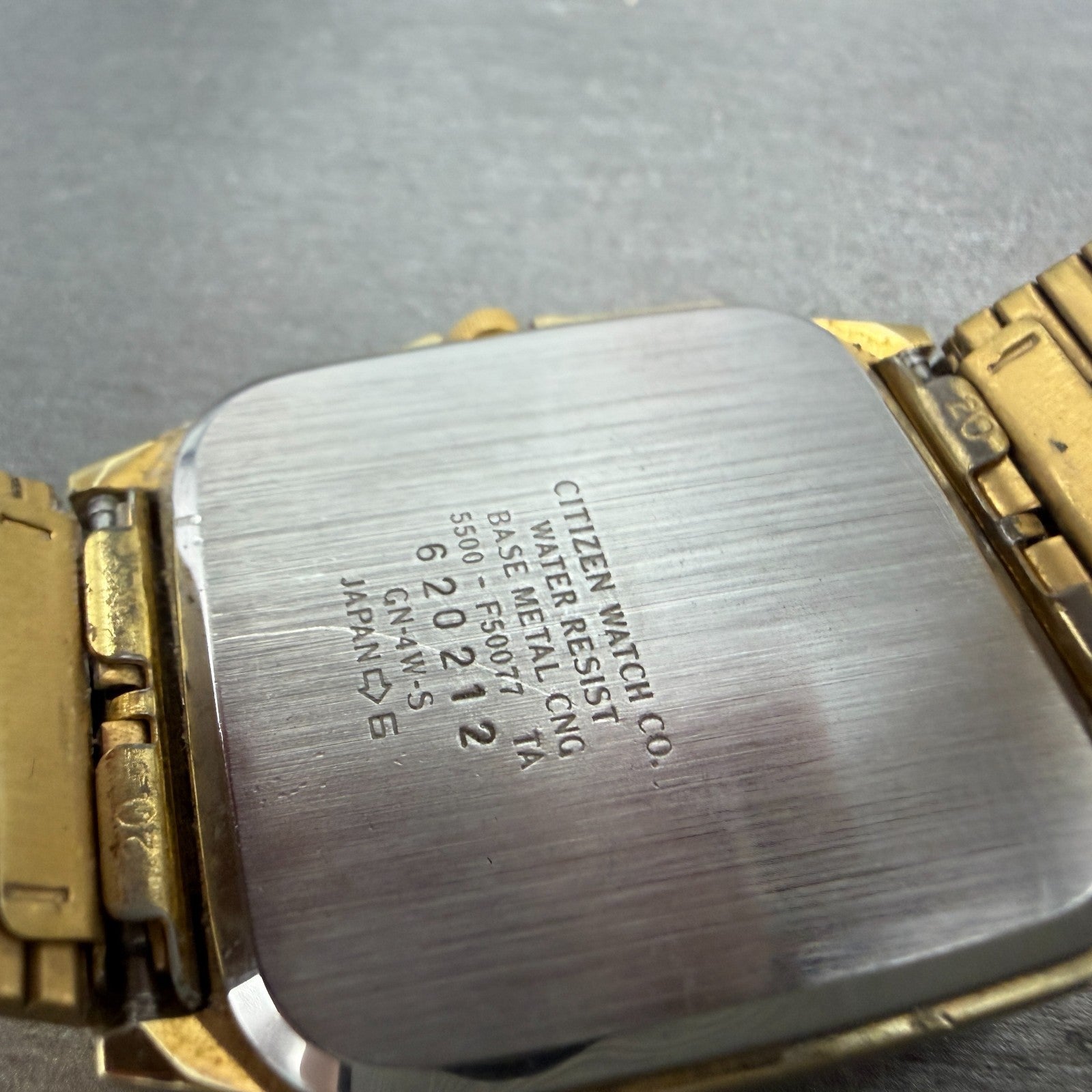 Citizen Forma Tank Watch Men 31mm Champagne Dial Gold Tone Daydate New BatteryAB9