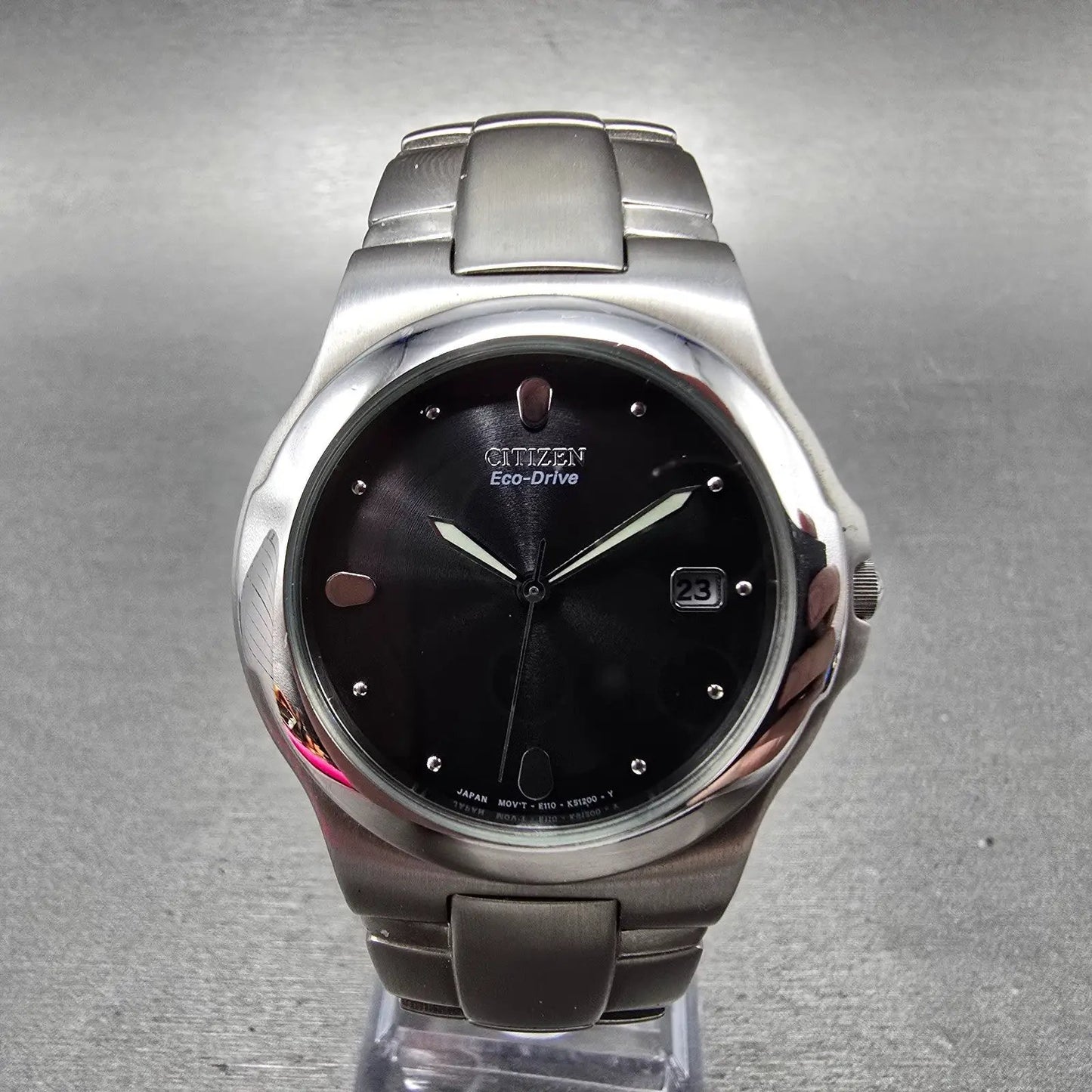 Citizen Eco-Drive Watch Men 36mm Black Dial Silver Tone Date E111-K16750 Runs0