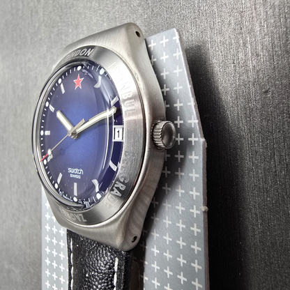 Swatch James Bond From Russia with Love Watch Men 37mm YGS423 New Battery NOS5