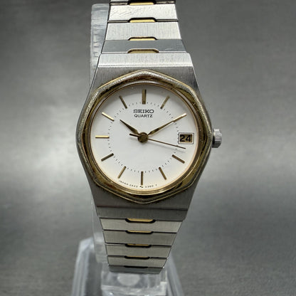 Seiko Watch Women 22mm White Dial Two Tone Date Round 2A22-0100 New Battery0