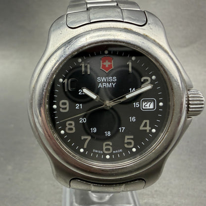 Victorinox Swiss Army Watch Men 40mm Black Dial Silver  Date Round New Battery0