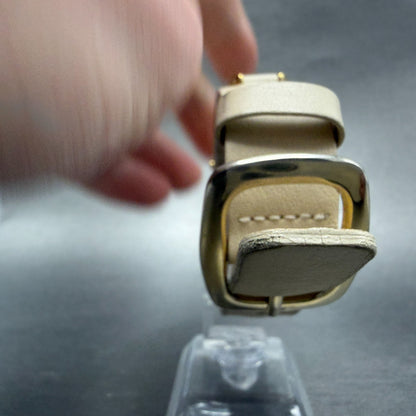 Guess Watch Women 18mm Champagne Dial Gold Tone Rectangle New battery7