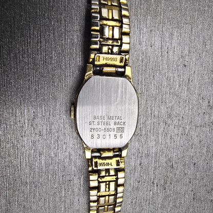 Seiko Watch Women 17mm White Dial Gold Tone Oval 2Y00-5509 New Battery Vintage10