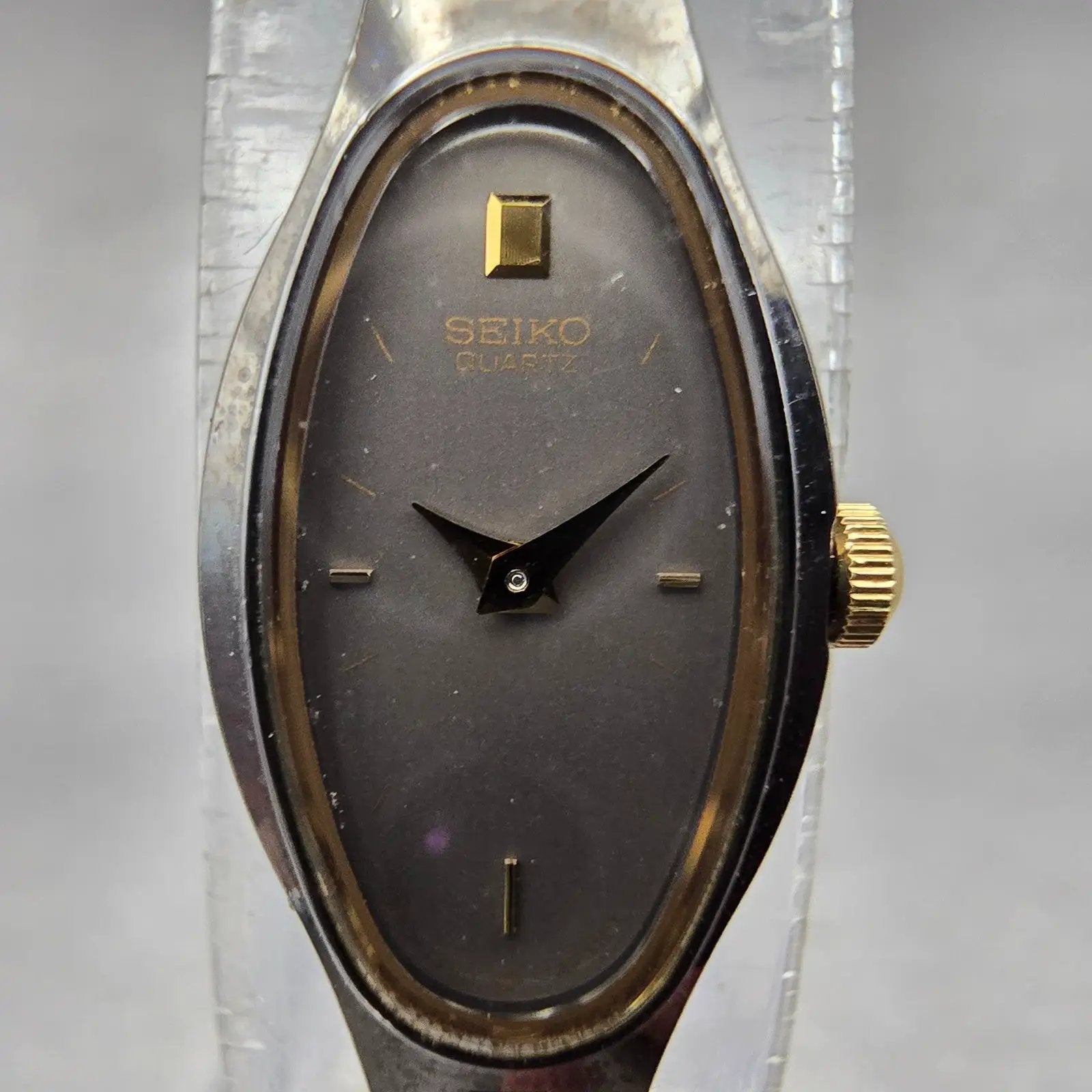 Seiko Watch Women 12mm Gray Dial Two Tone Oval 1E20-5719 New Battery Vintage AB1