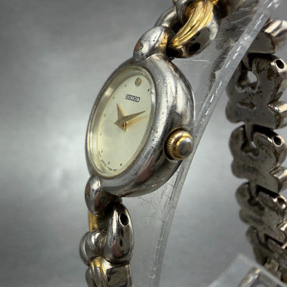 Seiko Watch Women 18mm White Dial Two Tone Round Y150-0M69 New Battery Vintage2