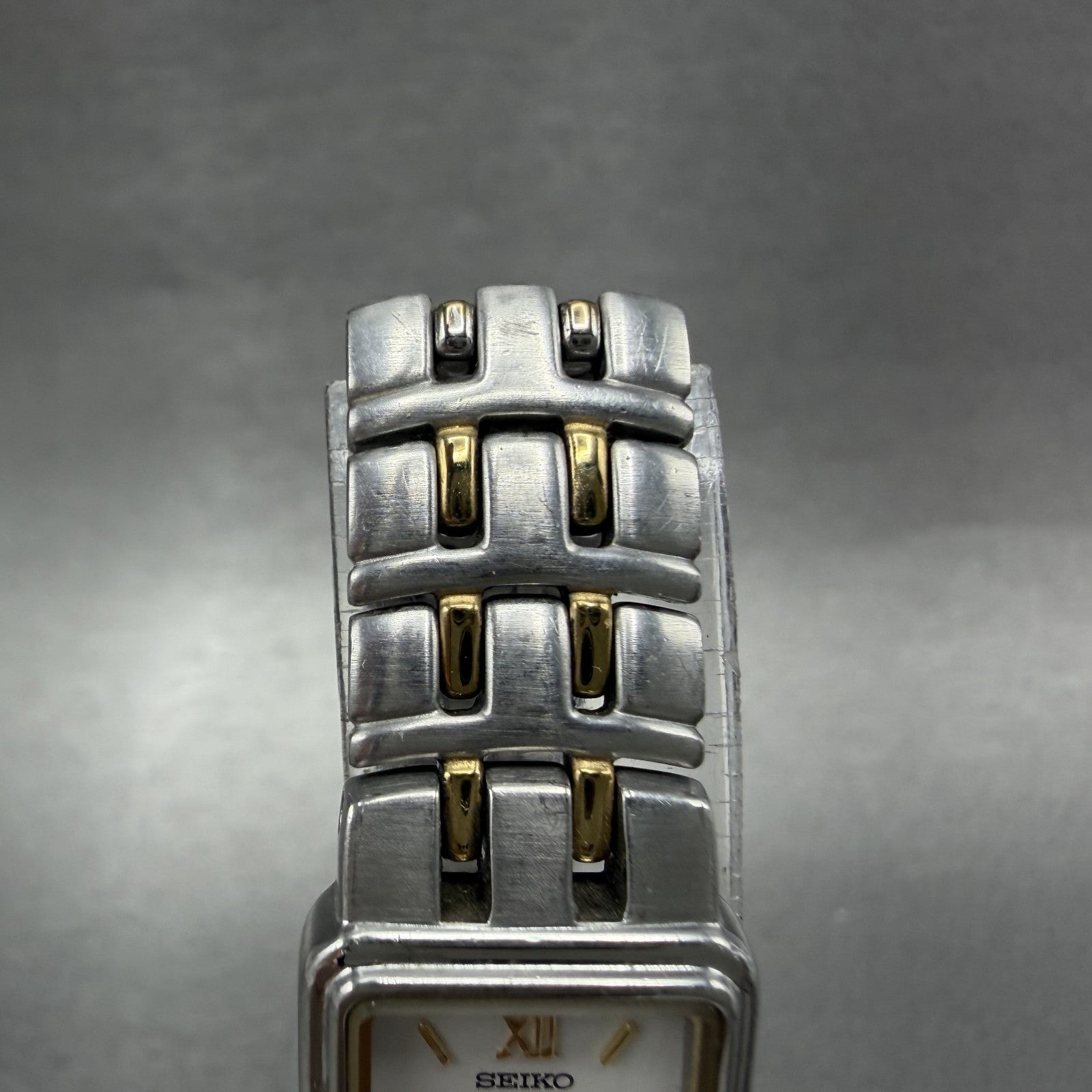 Seiko Tank Watch Women 16mm White Dial Two Tone Rectangle 1N015D60 New Battery4