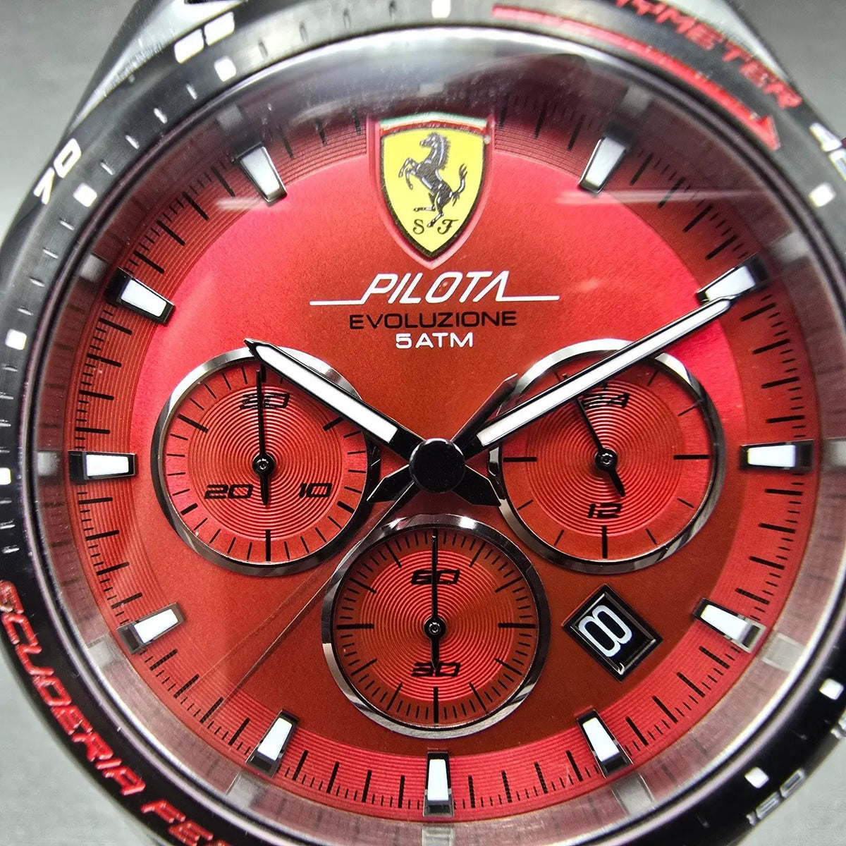 Scuderia Ferrari Pilota Evo chronograph watch 44mm Red Dial Steel Date New Batt1