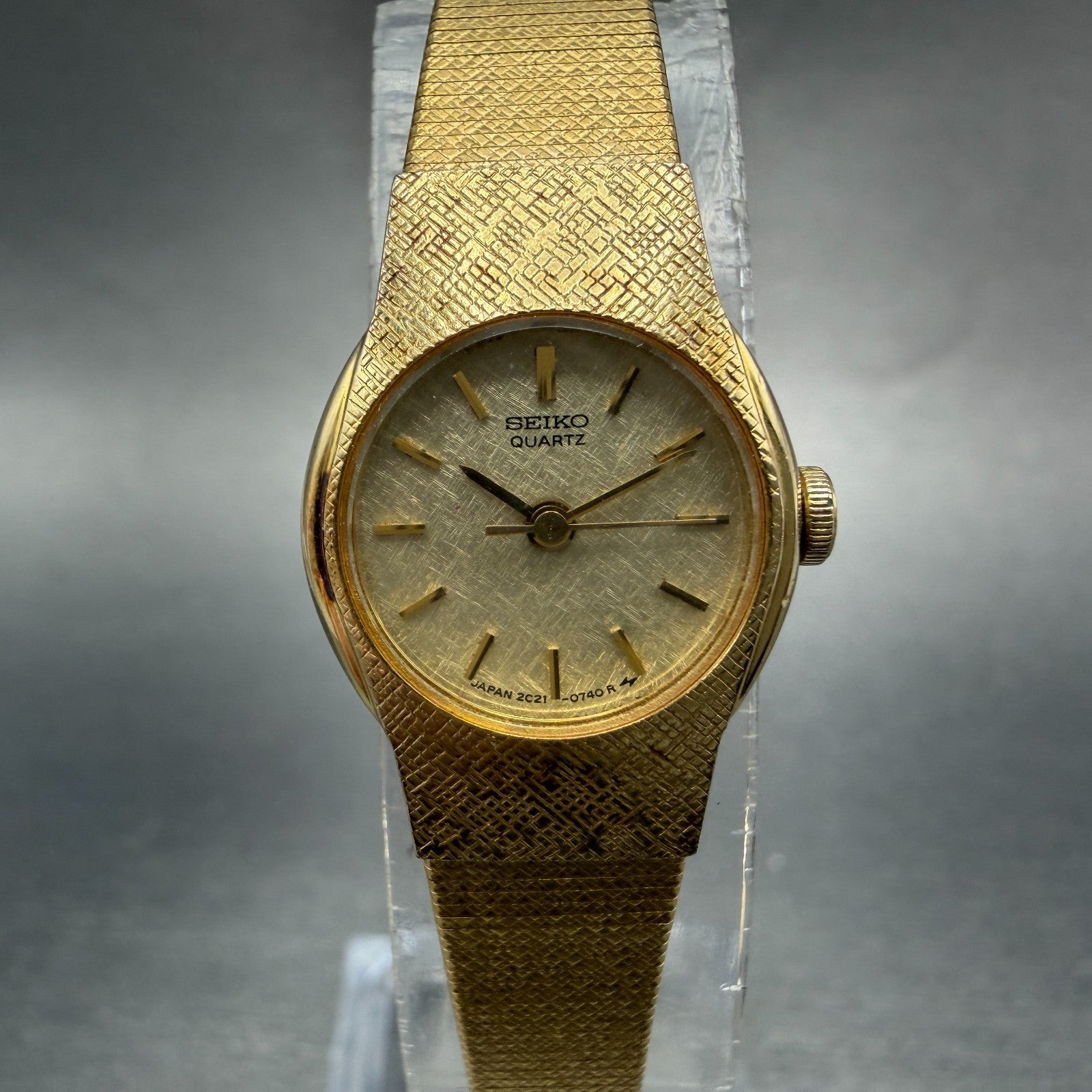 Seiko Watch Women 17mm Champagne Dial Gold Tone Round 2C21-0160 New Battery VTG0