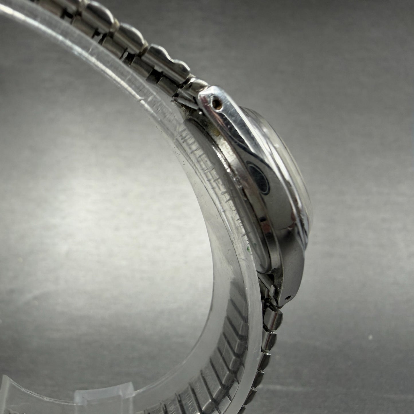 Seiko SQ Watch Women 24mm White Dial Silver Tone Daydate Round 7N83-6A09 New Bat3