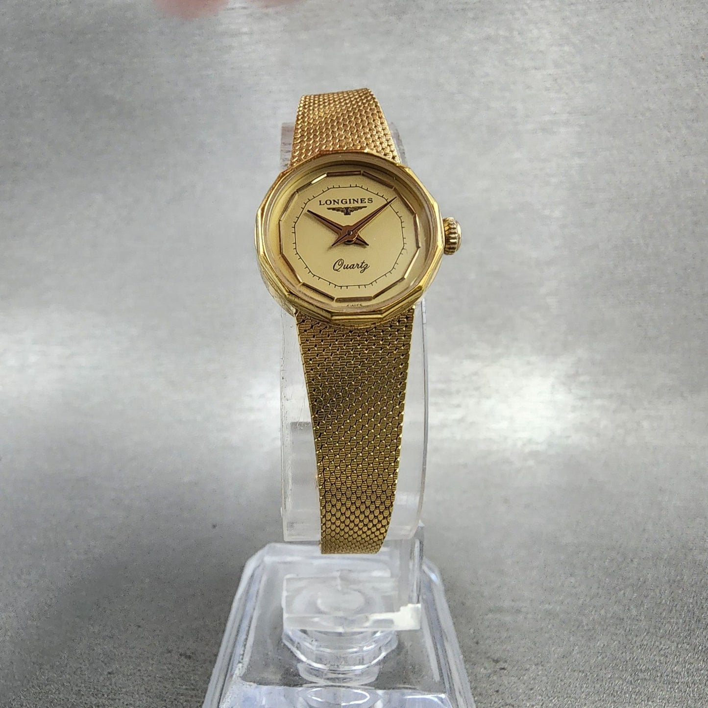 Longines Watch Women 19mm Champagne Dial Gold Tone Round New Battery5