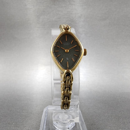 Citizen CQ Watch Women 17mm Green Dial Gold Tone Oval 4832230 New Battery5
