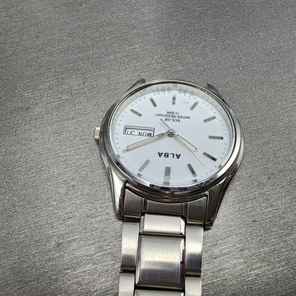 Seiko ALBA Solar Watch Men 36mm White Dial Silver Tone Daydate V158A PARTS6