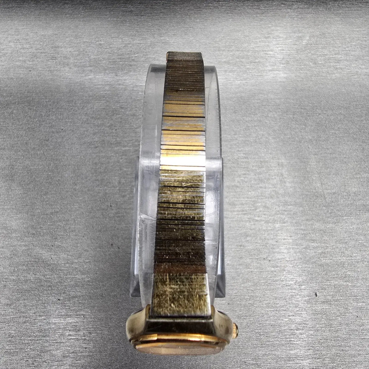 Seiko SQ Watch Women 23mm Gold Dial Gold Tone Daydate 3423-5079 New Battery4