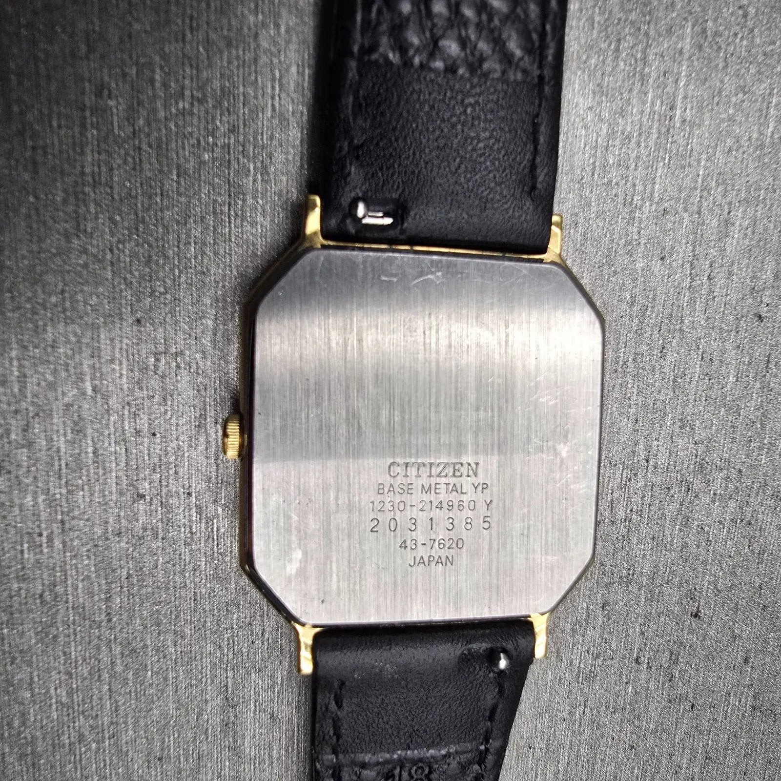 Citizen CQ Watch Men 30mm Black Dial Gold Tone Rectangle 1230-214960 New Battery10