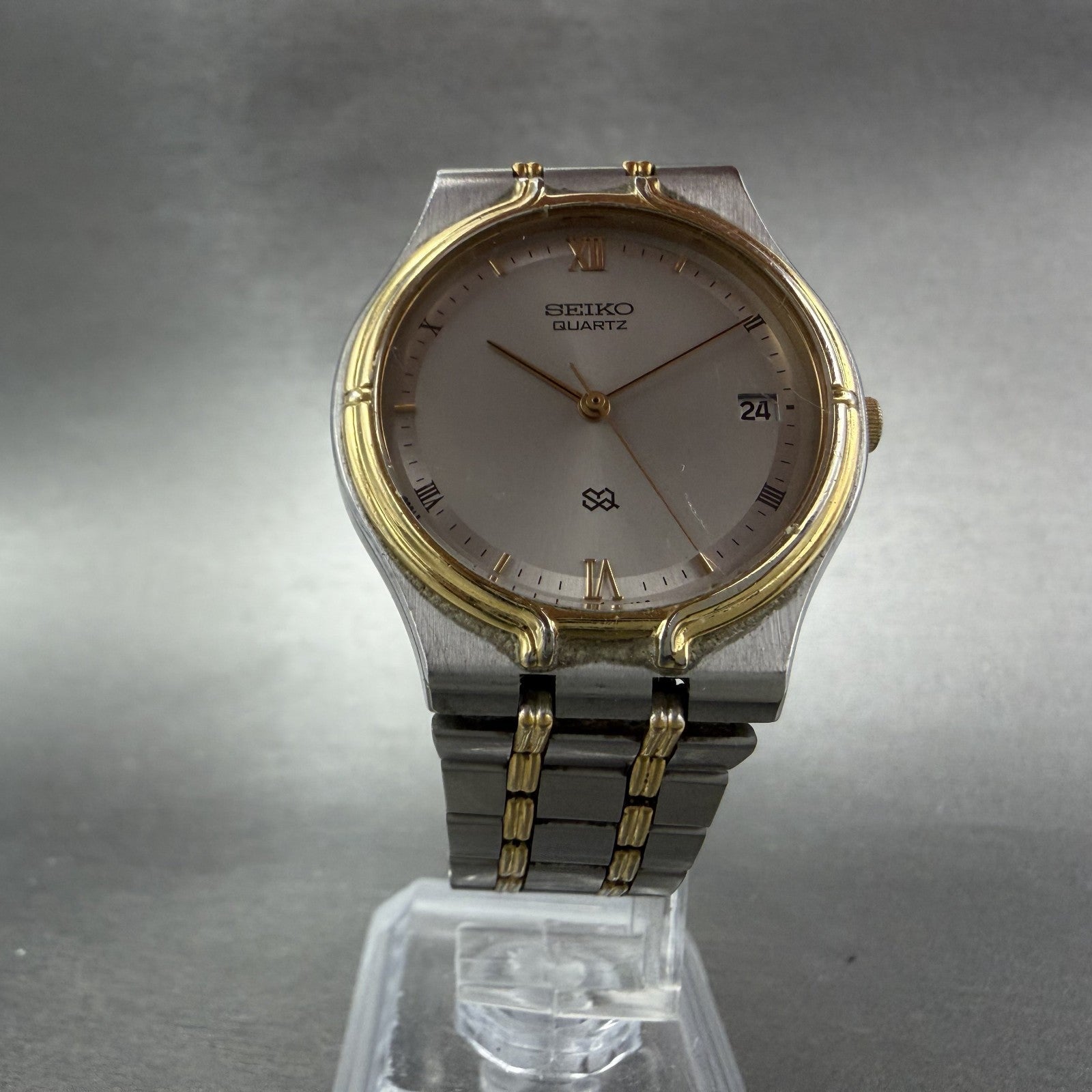 Seiko SQ Watch Men 33mm Silver Dial Two Tone Date Round 5Y22-7A09 New Battery5