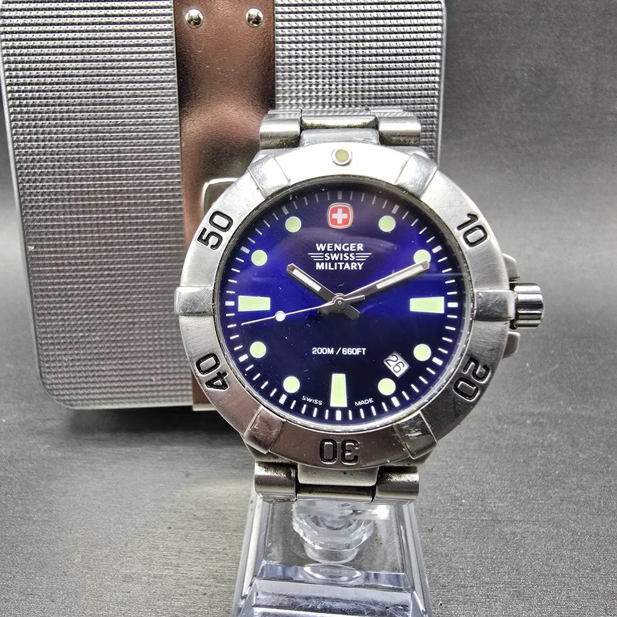 Wenger Swiss Military Dive Watch Men 40mm Blue Dial Steel Date READ!!! New Batt0
