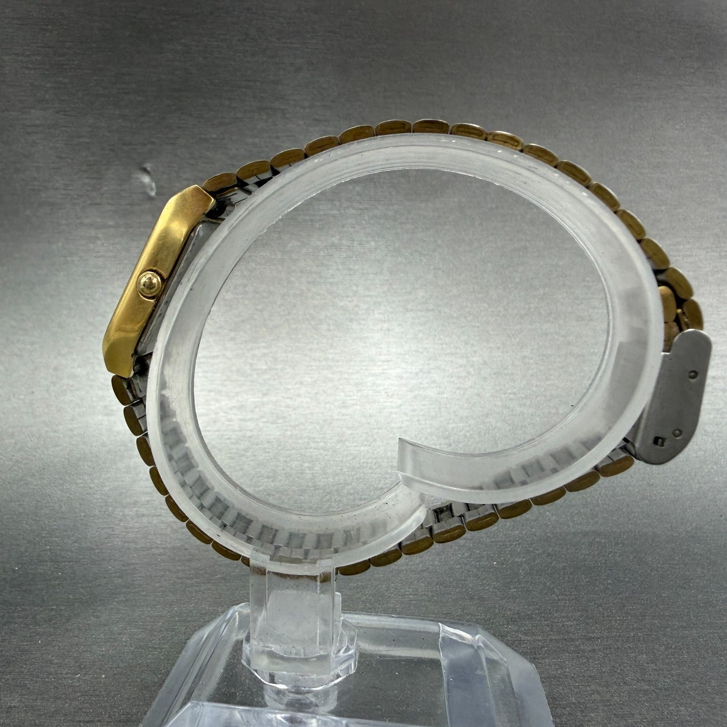 Seiko Tank Watch Women 16mm Black Dial Gold Tone Rectangle 1N01-5A10 New Battery6