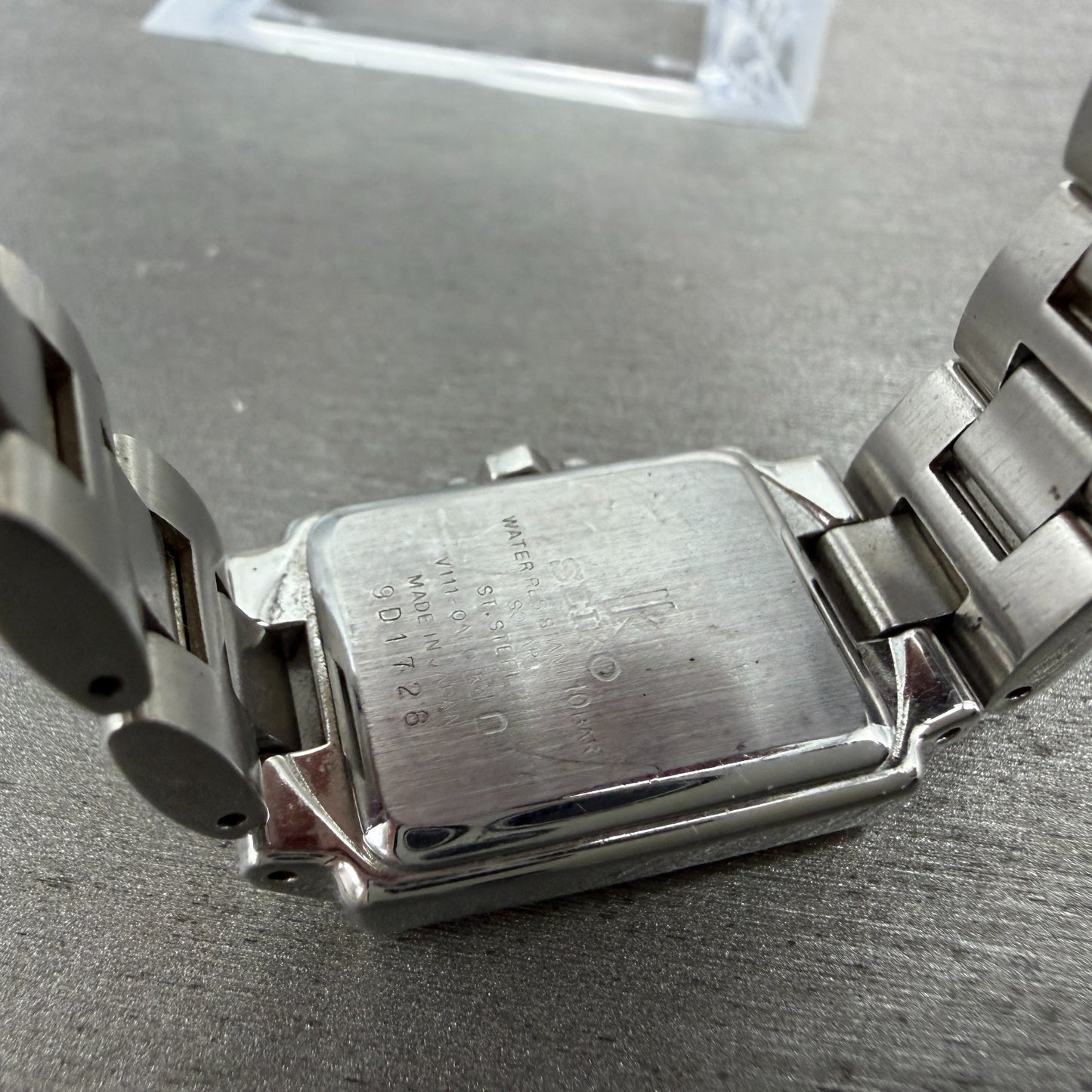 Seiko Solar Tank Watch Women 18mm White Dial Two Tone Rectangle Lukia Runs JN79